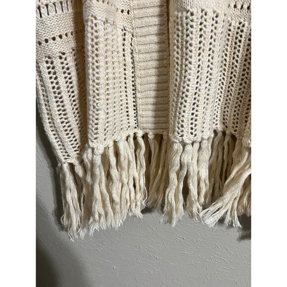 Good Hart Matilda Jane Mayfield Fringe Oversized Sweater Small NWT - Picture 3 of 6